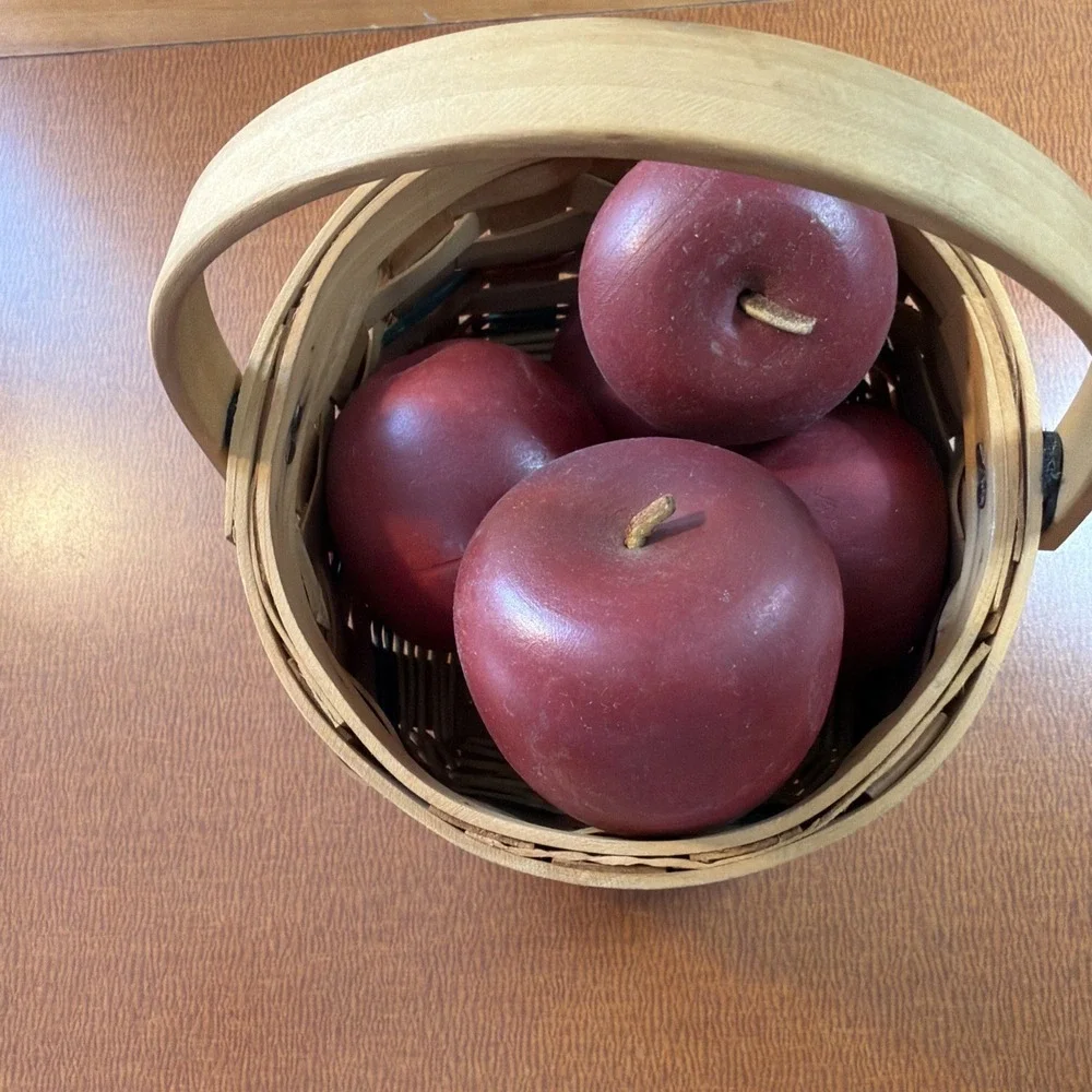 Autumn Apple Basket Full Of Wooden Apples Handle, Painted Apples Design 6